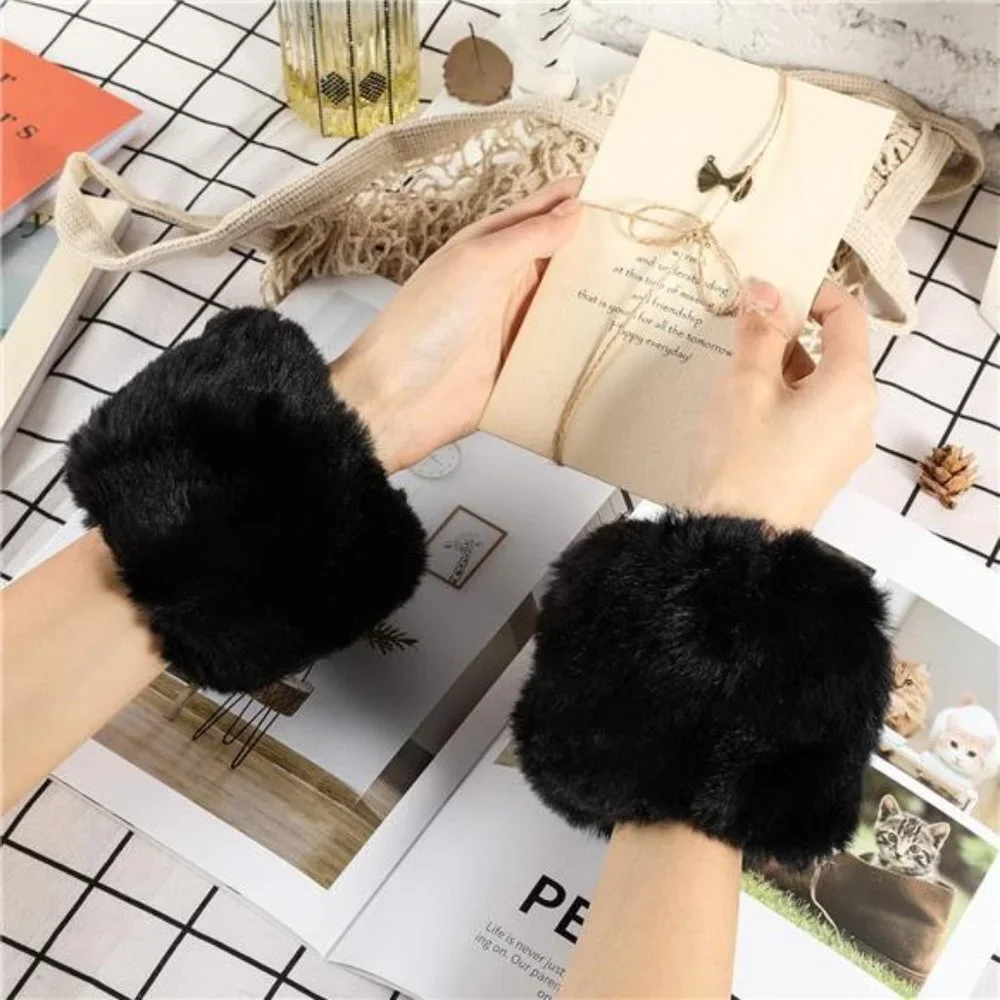Black Fuzzy Faux Fur Pom Pom Wrist Cuffs Furry Arm Bands Arm Warmers Glove‎